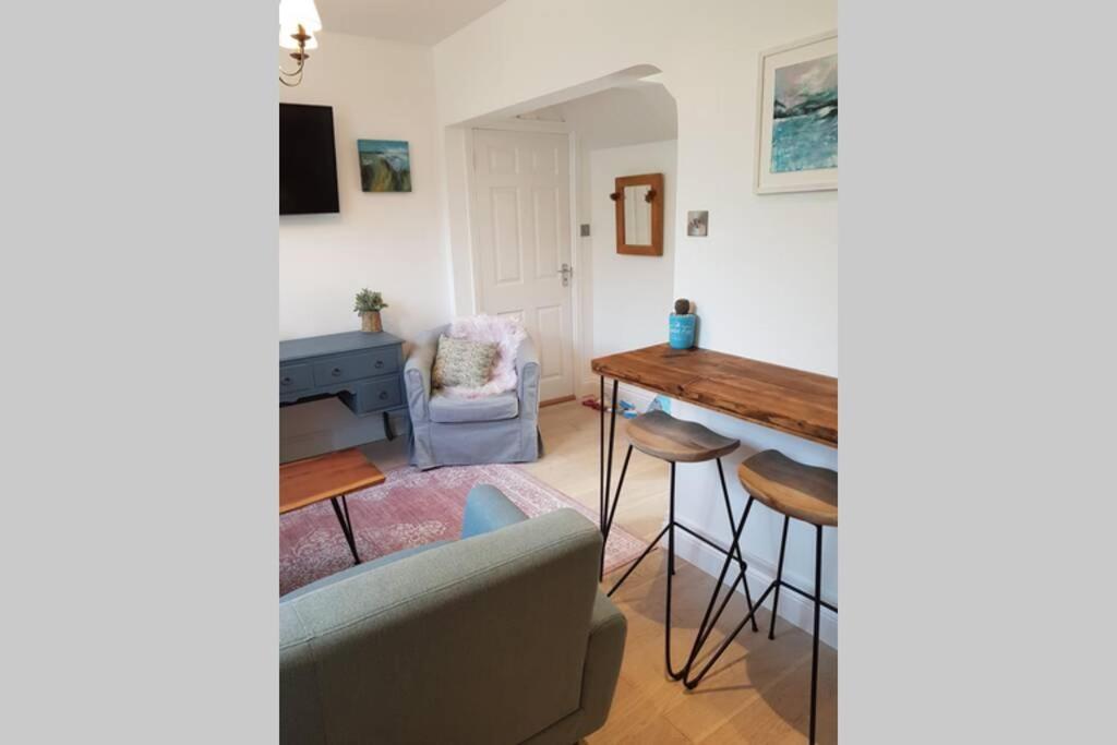 St Ives Apartment Private Parking With Garden 10 Minute Walk Into Town And Beach Esterno foto